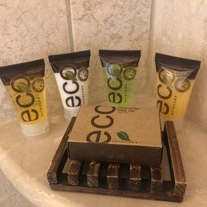 Bundle: 15 Eco brand toiletries